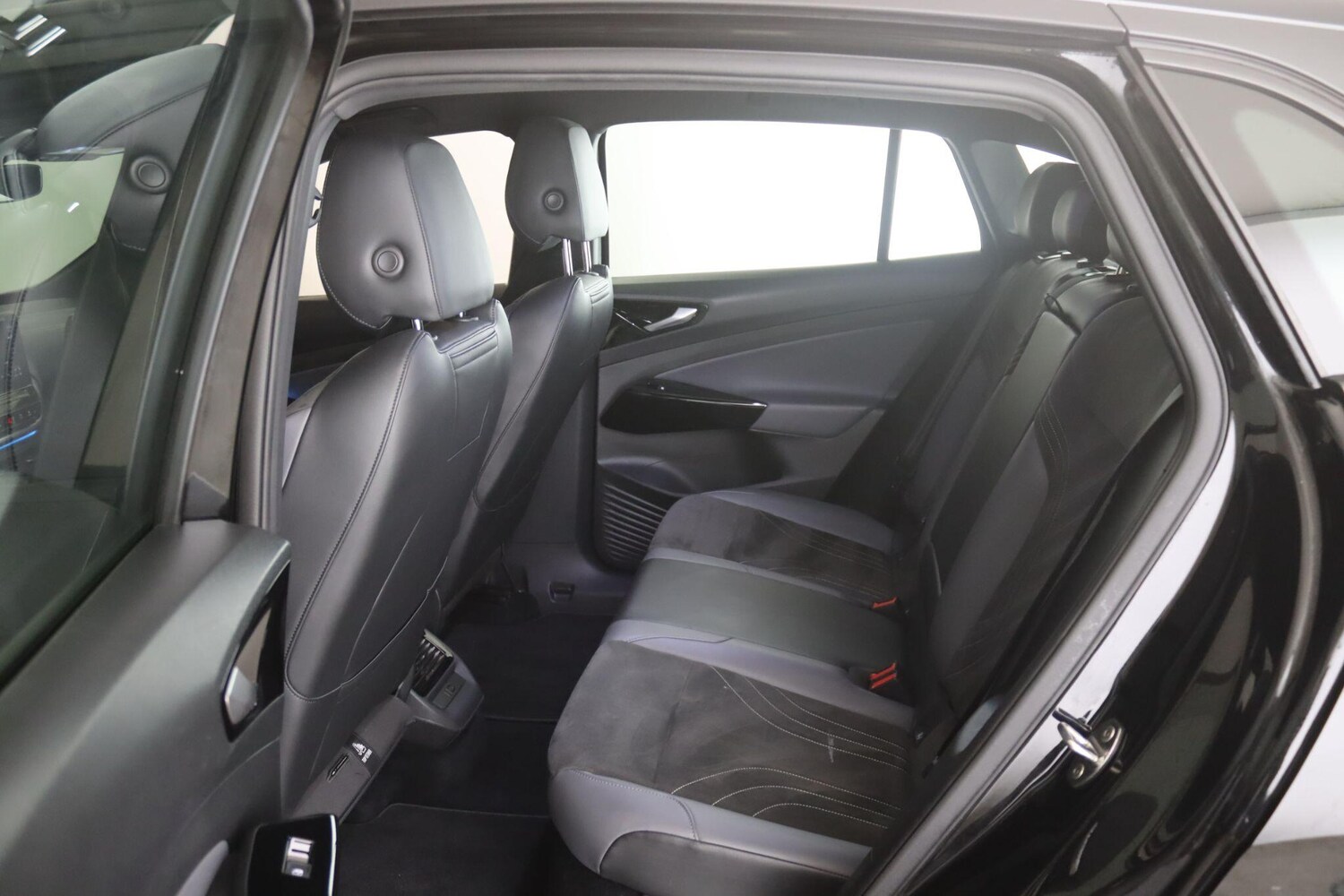 Used Volkswagen ID.4 2022 for sale - 76912983: Photo 13