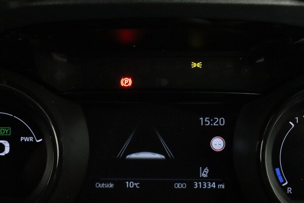 Used Toyota Yaris 2021 for sale - 76159207: Photo 18