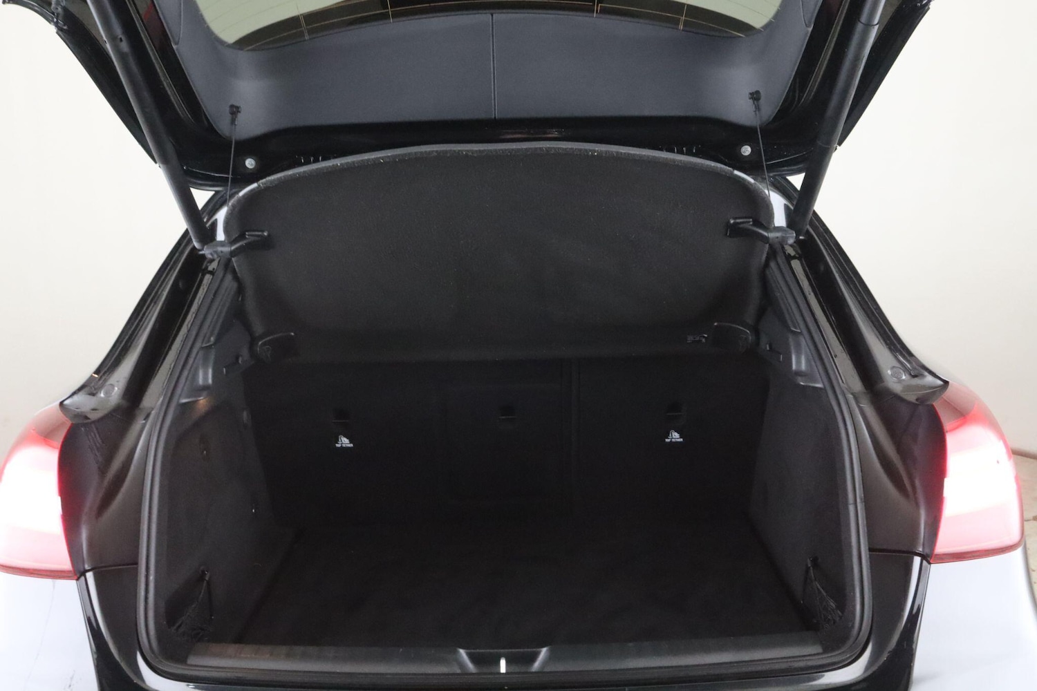 Used Mercedes-Benz GLA 2019 for sale - 76294468: Photo 12