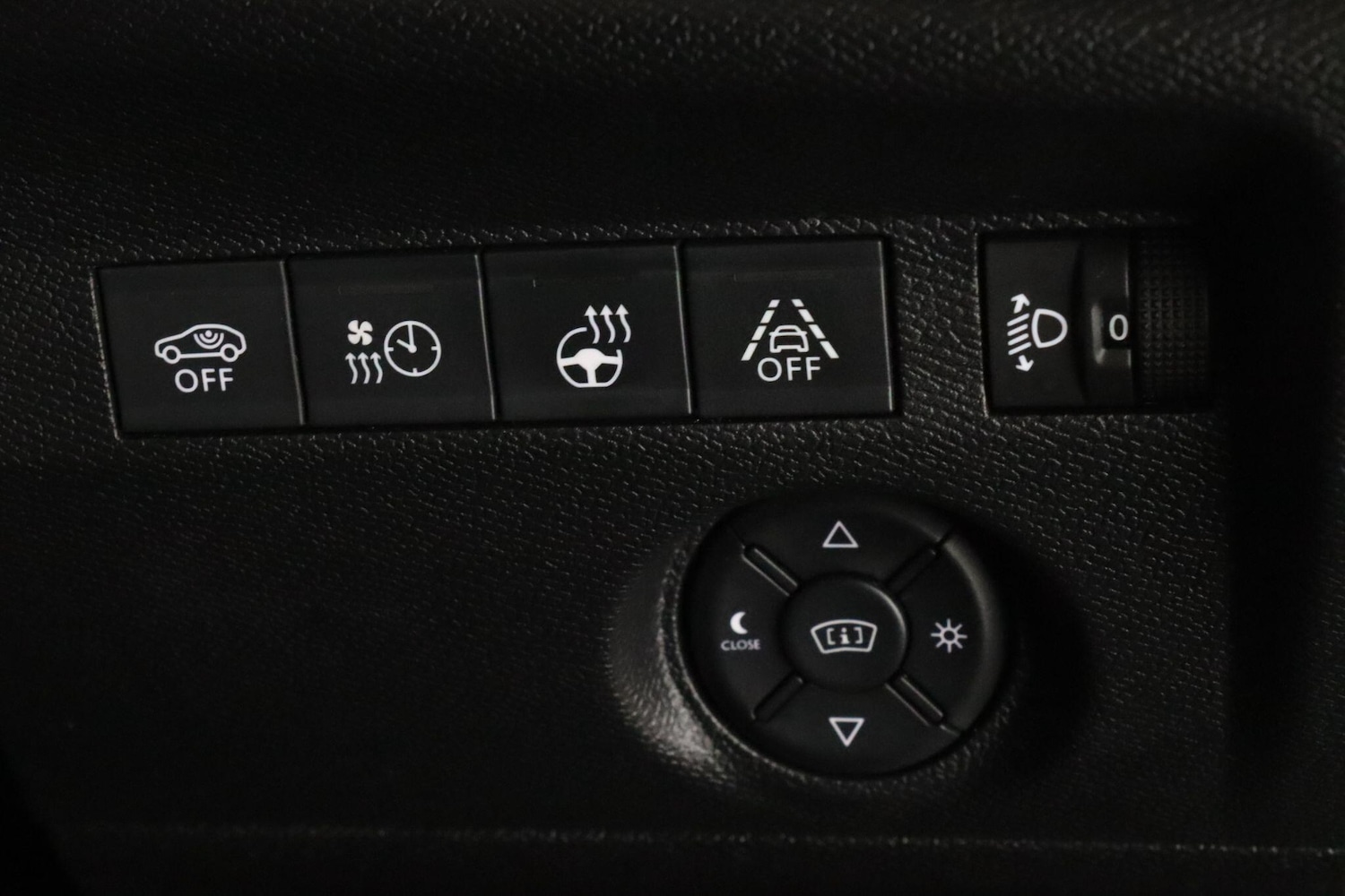 Used Citroen e-C4 2021 for sale - 77646772: Photo 17