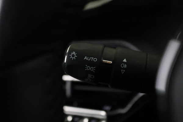 Used Peugeot 208 2024 for sale - 74921054: Photo 20
