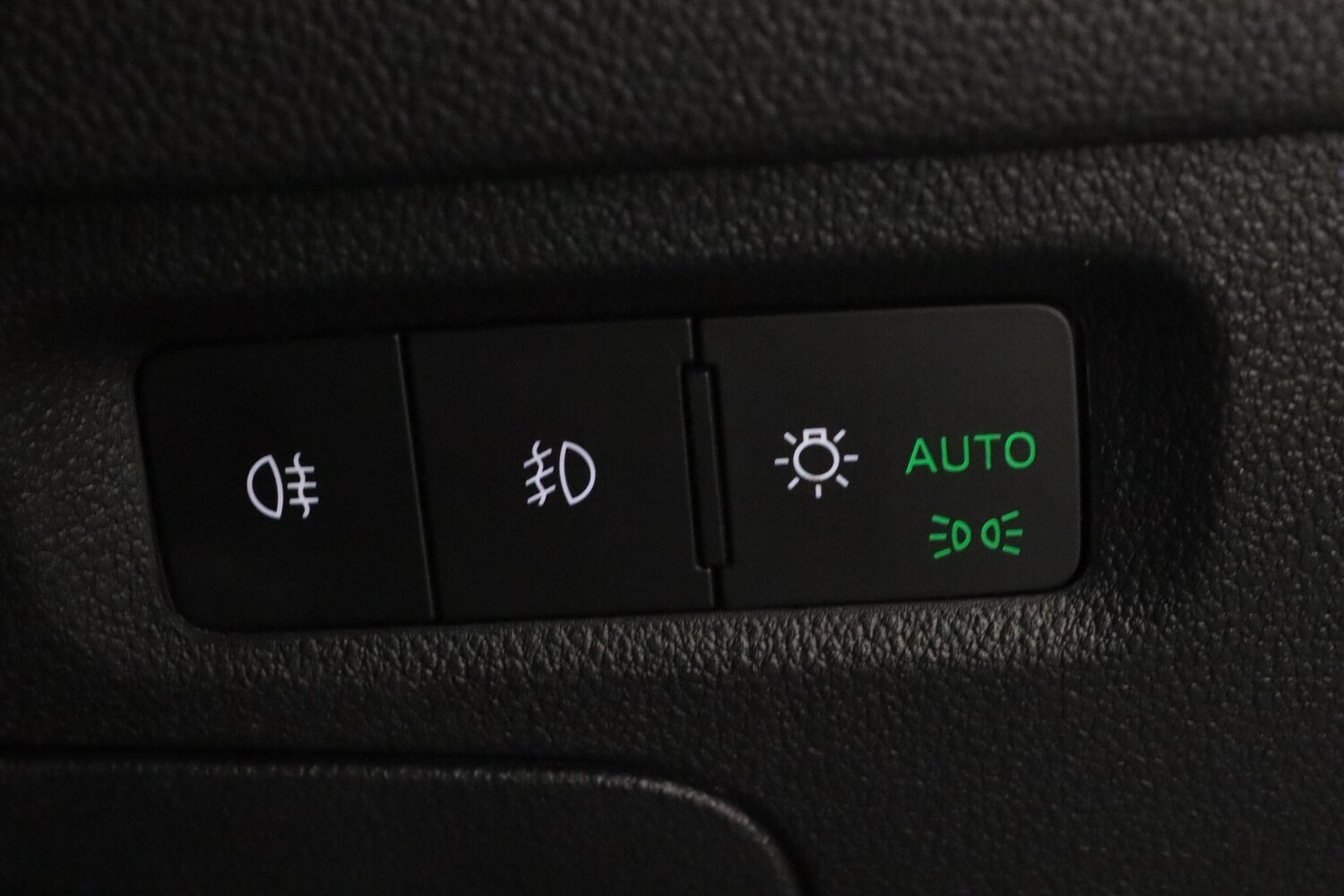 Used Skoda Octavia 2020 for sale - 76701732: Photo 16