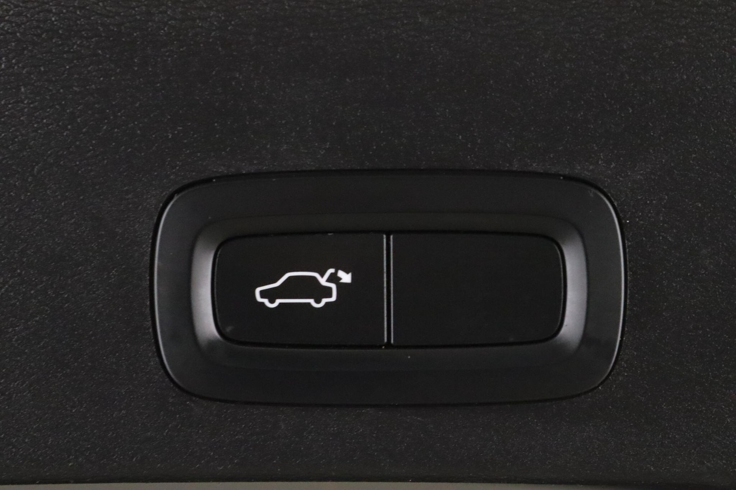 Used Volvo XC40 2020 for sale - 76360669: Photo 14