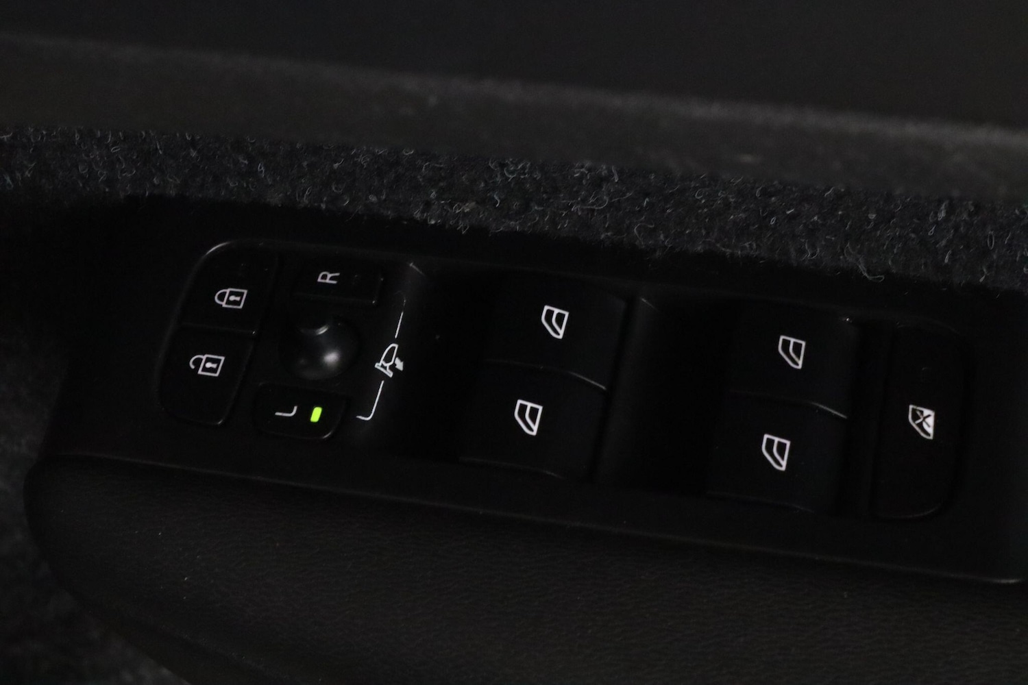 Used Volvo XC40 2020 for sale - 76360669: Photo 18