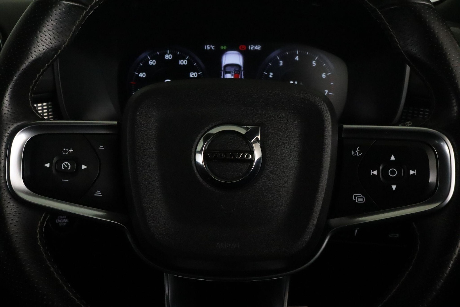 Used Volvo XC40 2020 for sale - 76360669: Photo 20