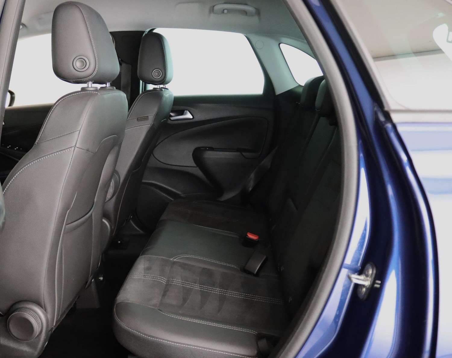 Used Vauxhall Crossland 2022 for sale - 75622796: Photo 11