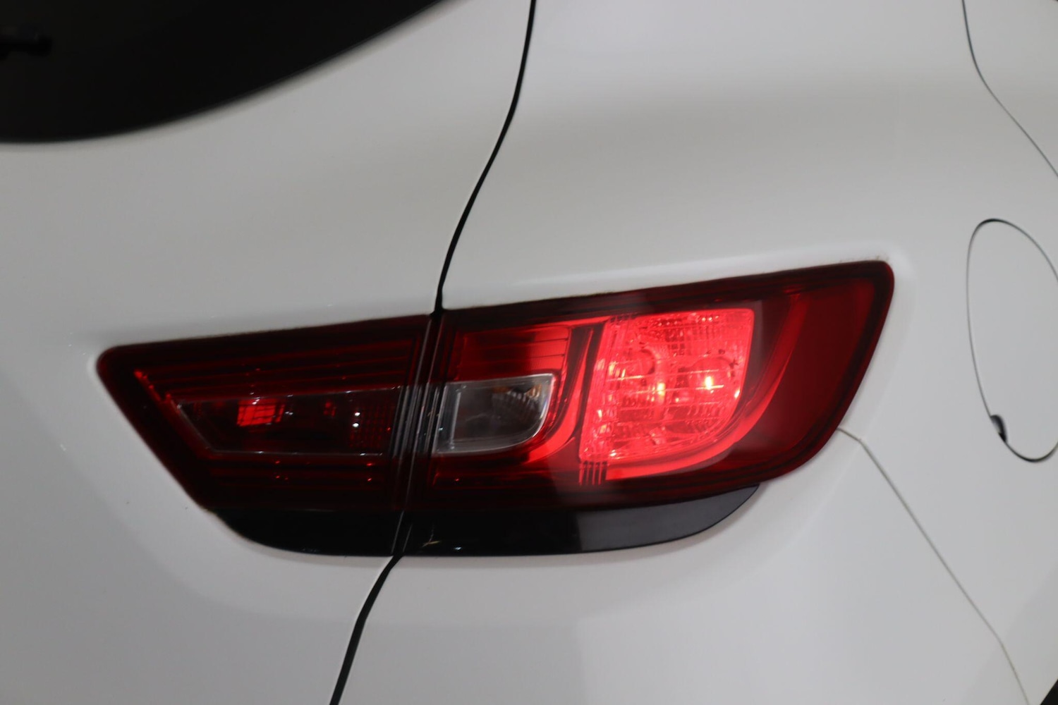 Used Renault Clio 2019 for sale - 75928232: Photo 10
