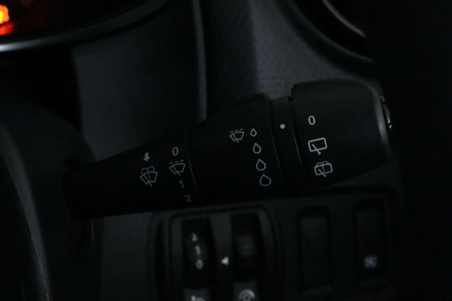Used Renault Clio 2019 for sale - 75928232: Photo 21