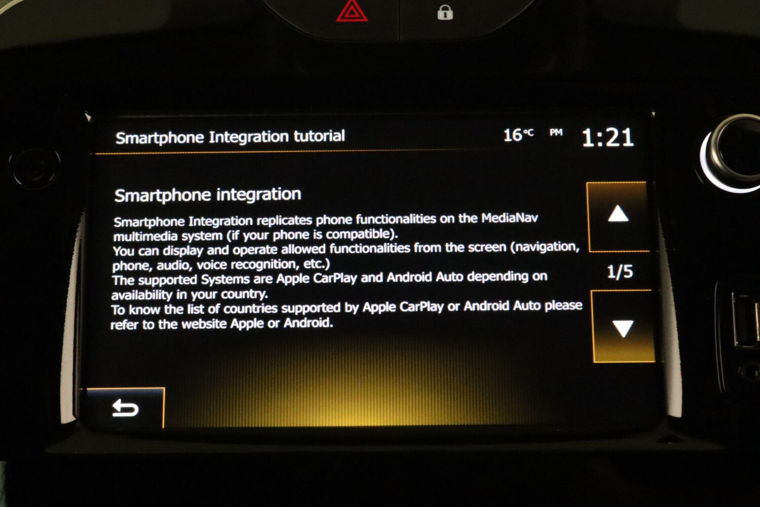 Used Renault Clio 2019 for sale - 75928232: Photo 32