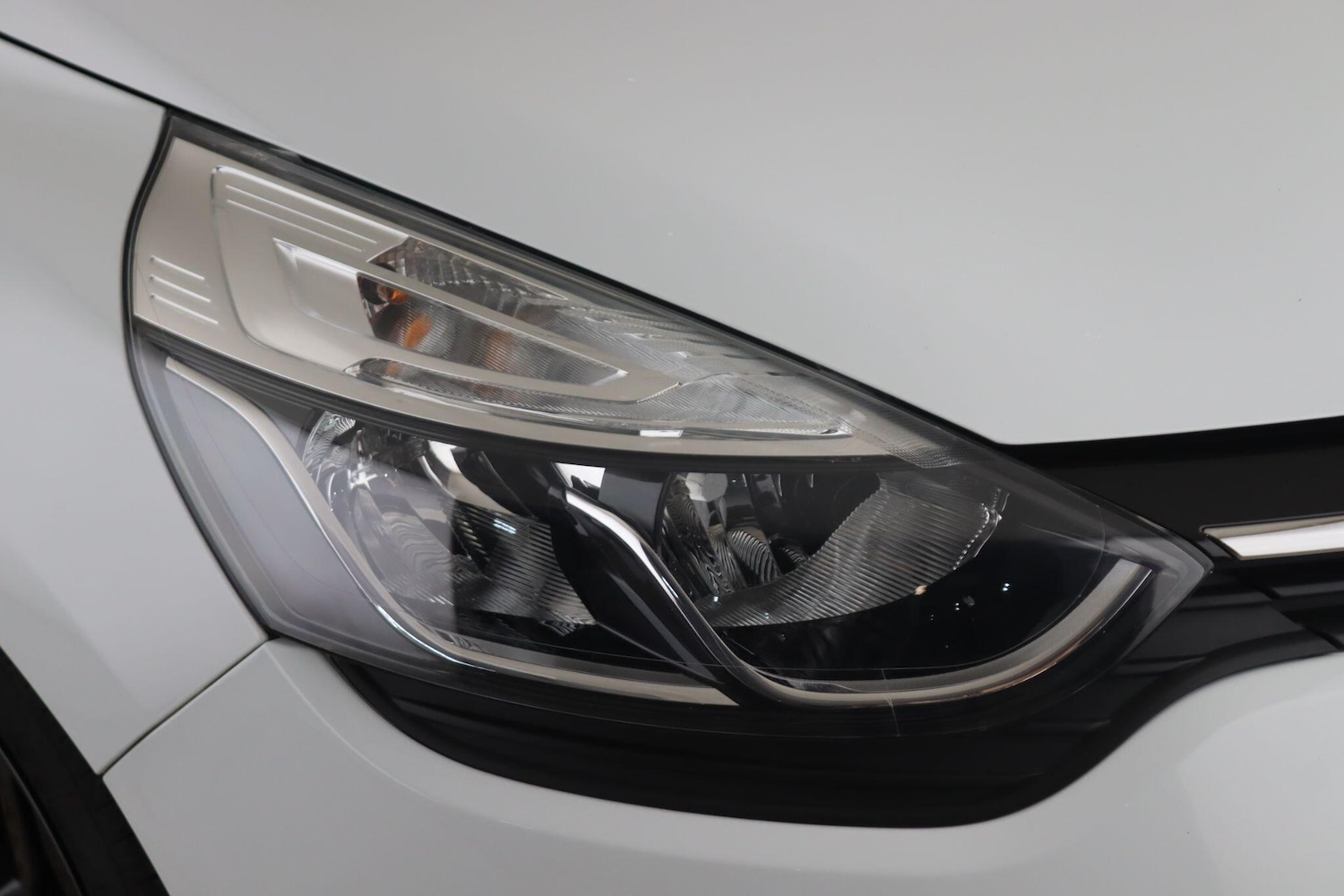 Used Renault Clio 2019 for sale - 75928232: Photo 9