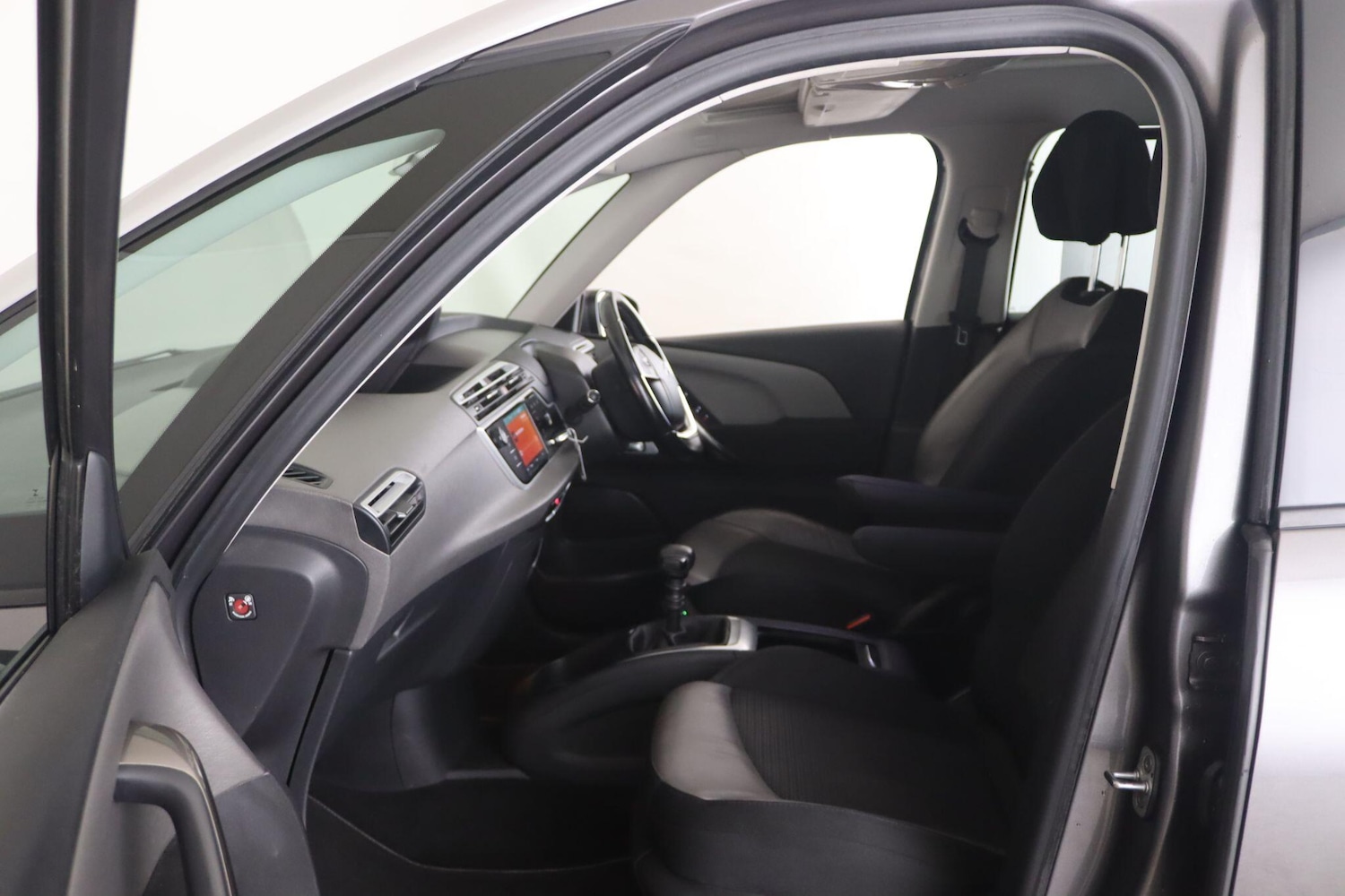 Used Citroen C4 Grand Picasso 2019 for sale - 76283398: Photo 11