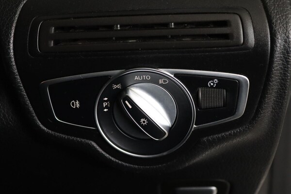 Used Mercedes-Benz GLC 2019 for sale - 74862284: Photo 21