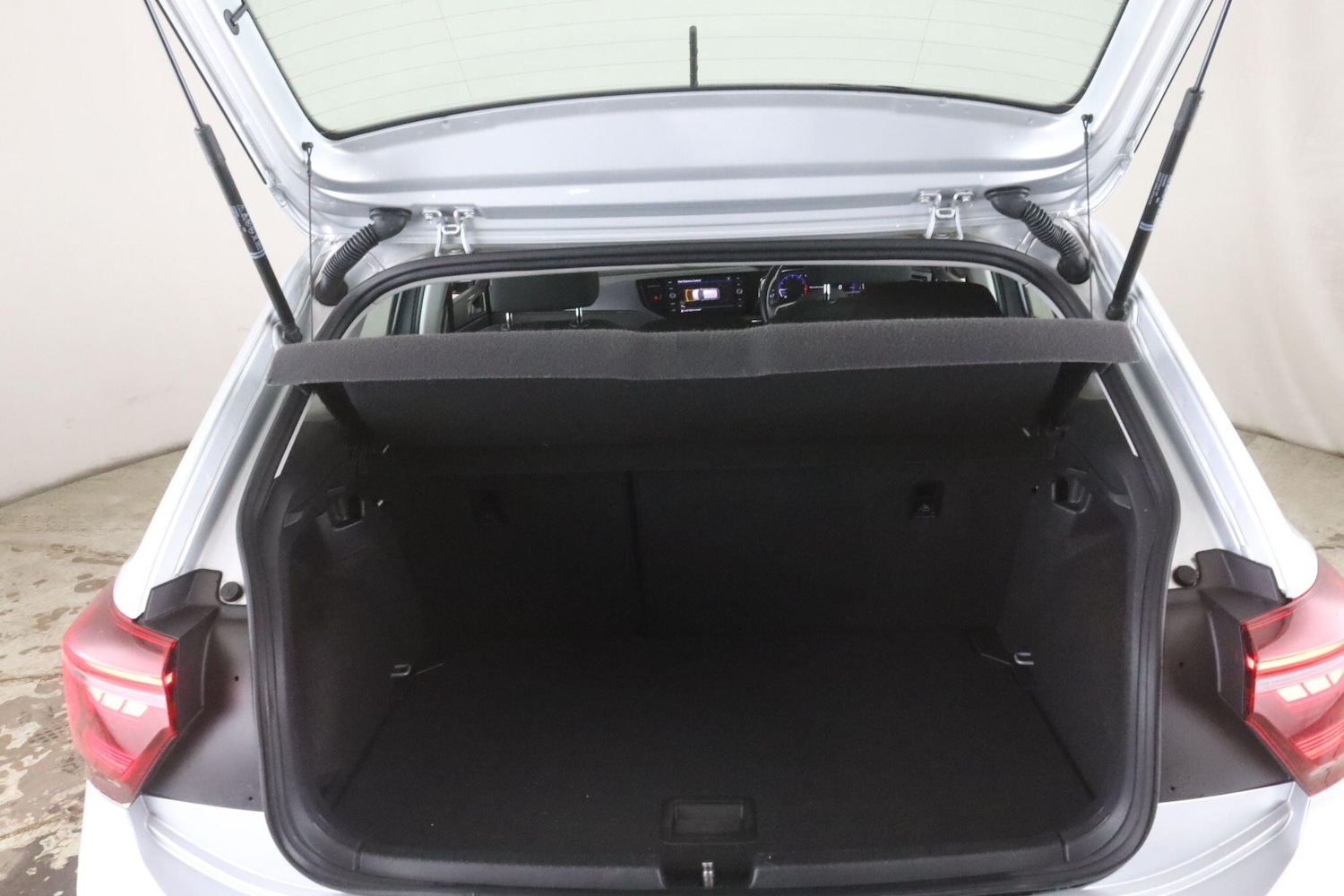 Used Volkswagen Polo 2022 for sale - 77344259: Photo 13