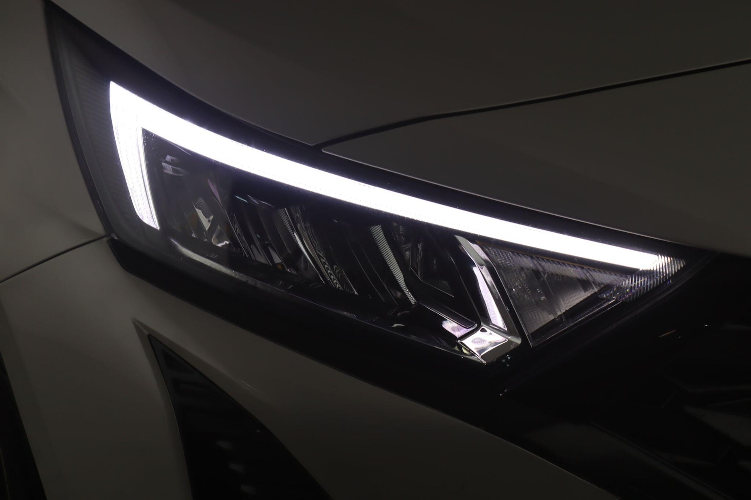 Used Hyundai i20 2024 for sale - 77254884: Photo 9