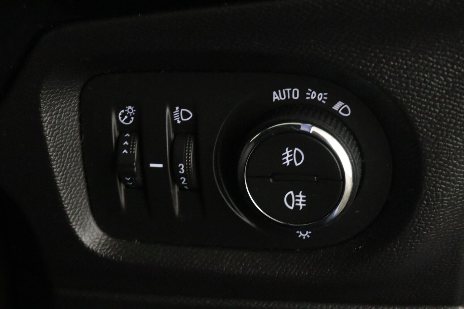 Used Vauxhall Corsa 2020 for sale - 77190503: Photo 16