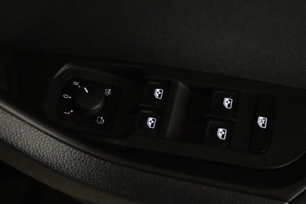Used Skoda Karoq 2020 for sale - 74069526: Photo 18