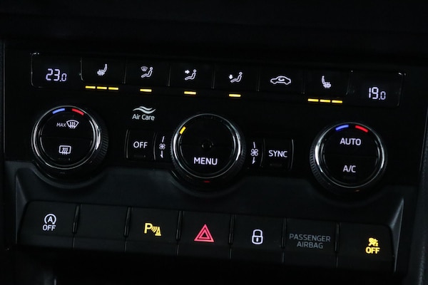 Used Skoda Karoq 2020 for sale - 74069526: Photo 23