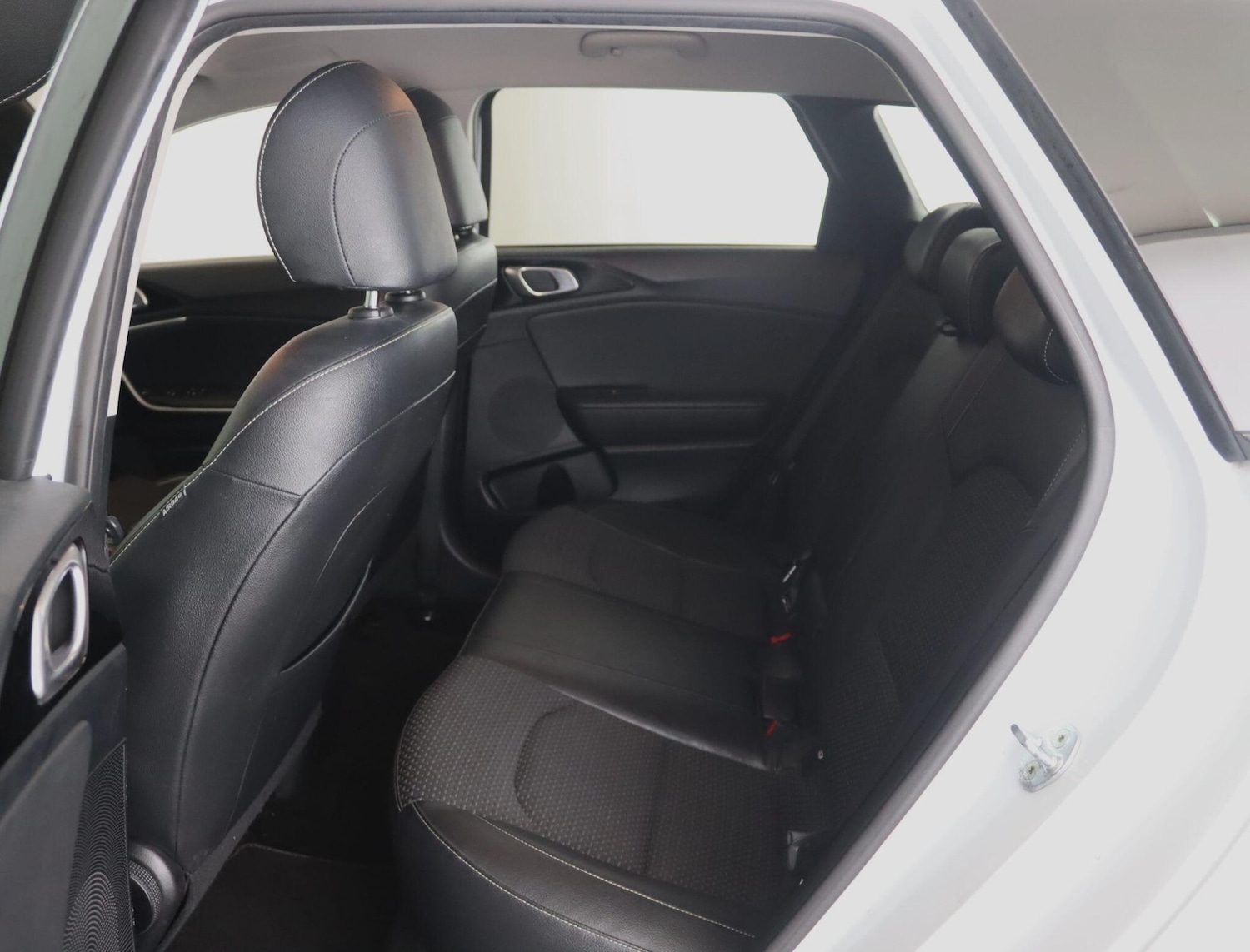 Used Kia Ceed 2020 for sale - 76424518: Photo 12