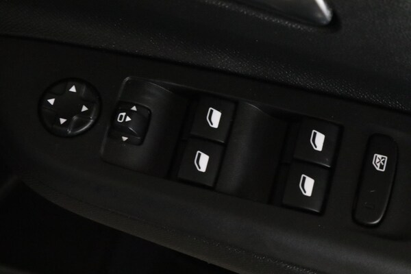 Used Vauxhall Corsa 2022 for sale - 76122965: Photo 13