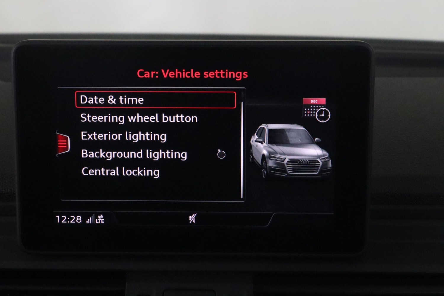 Used Audi Q5 2020 for sale - 76742641: Photo 31