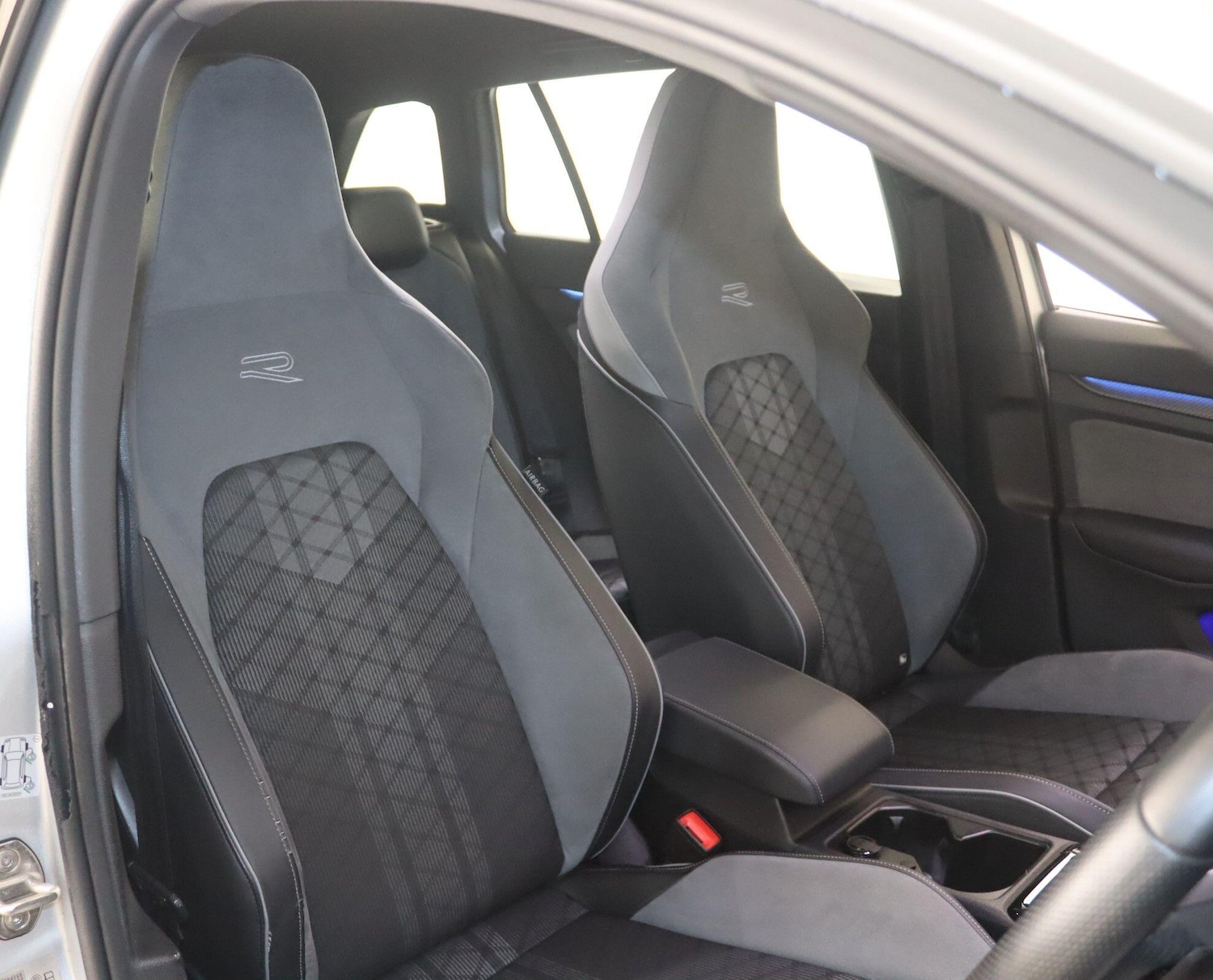 Used Volkswagen Golf 2023 for sale - 76572667: Photo 20