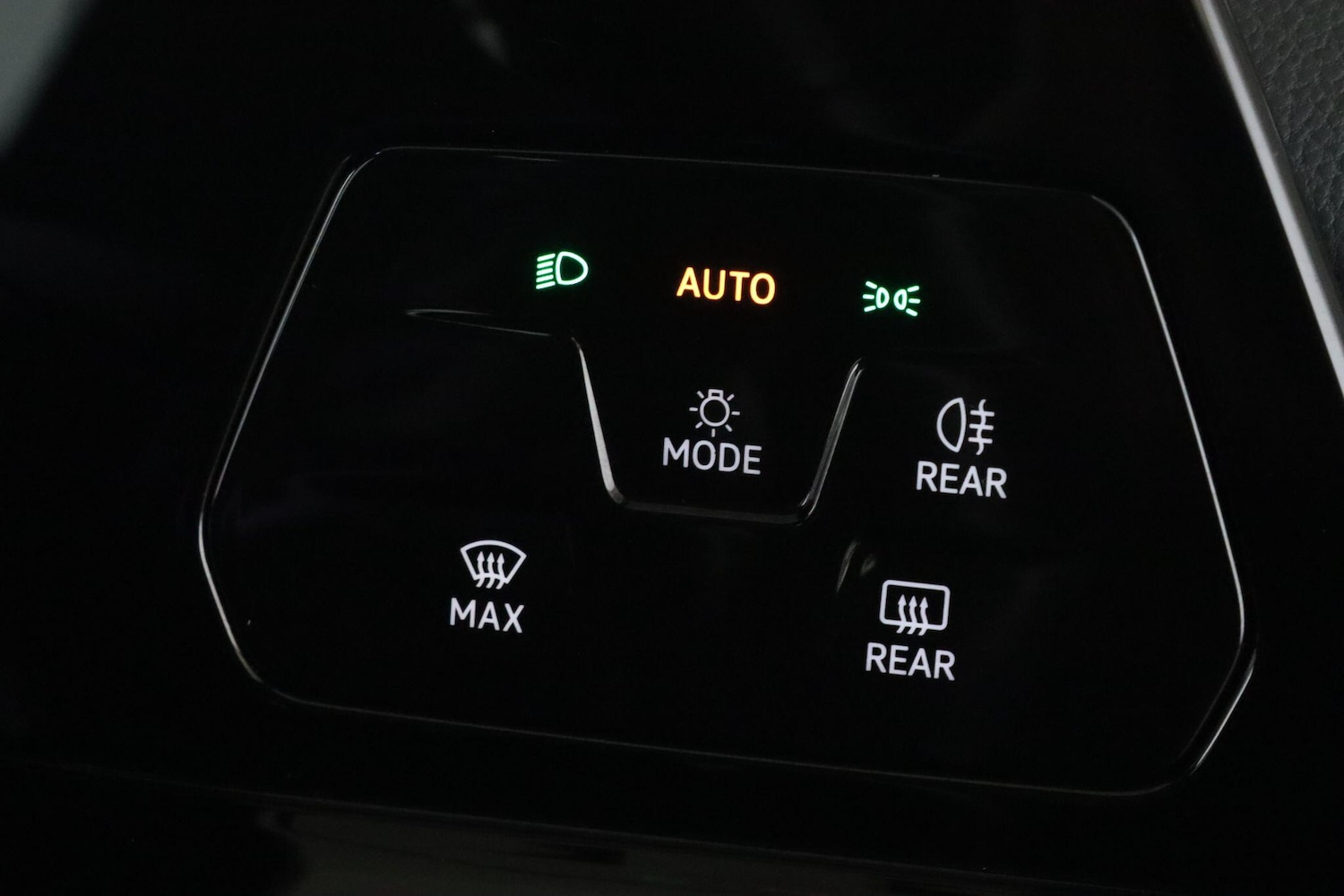 Used Volkswagen Golf 2023 for sale - 76572667: Photo 22