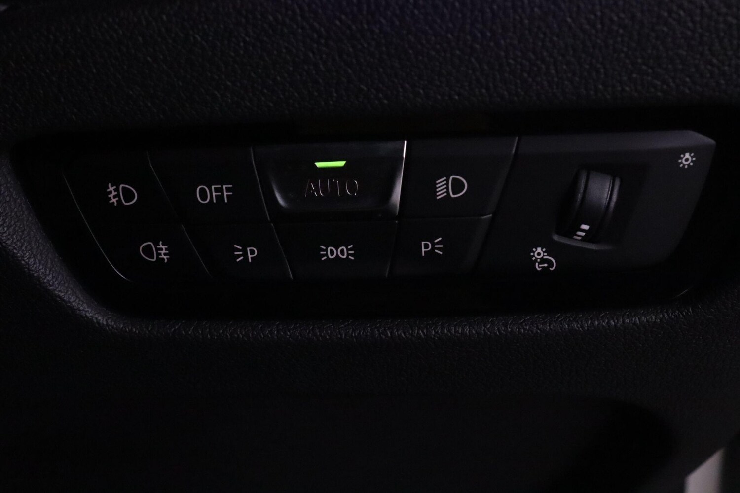 Used BMW 3 Series 2020 for sale - 77081727: Photo 20