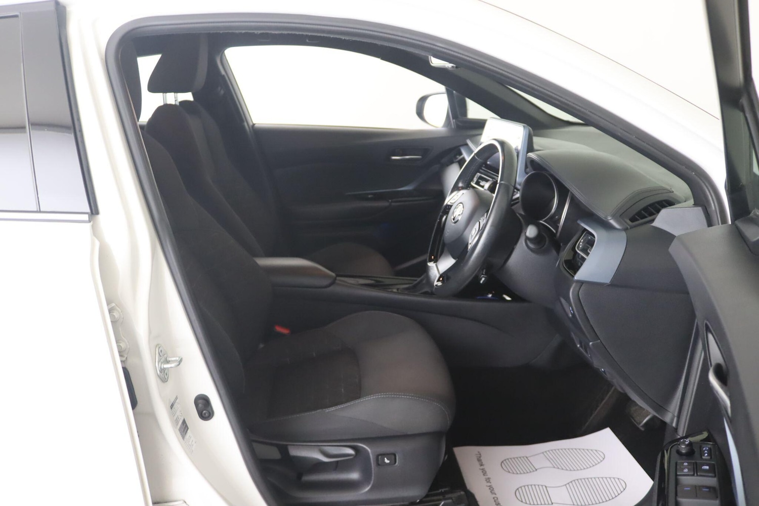 Used Toyota C-HR 2022 for sale - 76399378: Photo 16