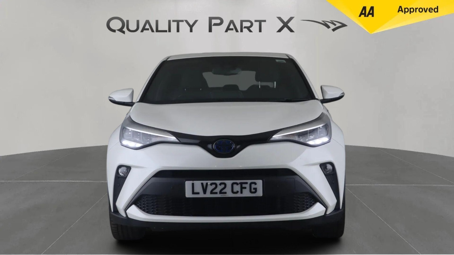 Used Toyota C-HR 2022 for sale - 76399378: Photo 2