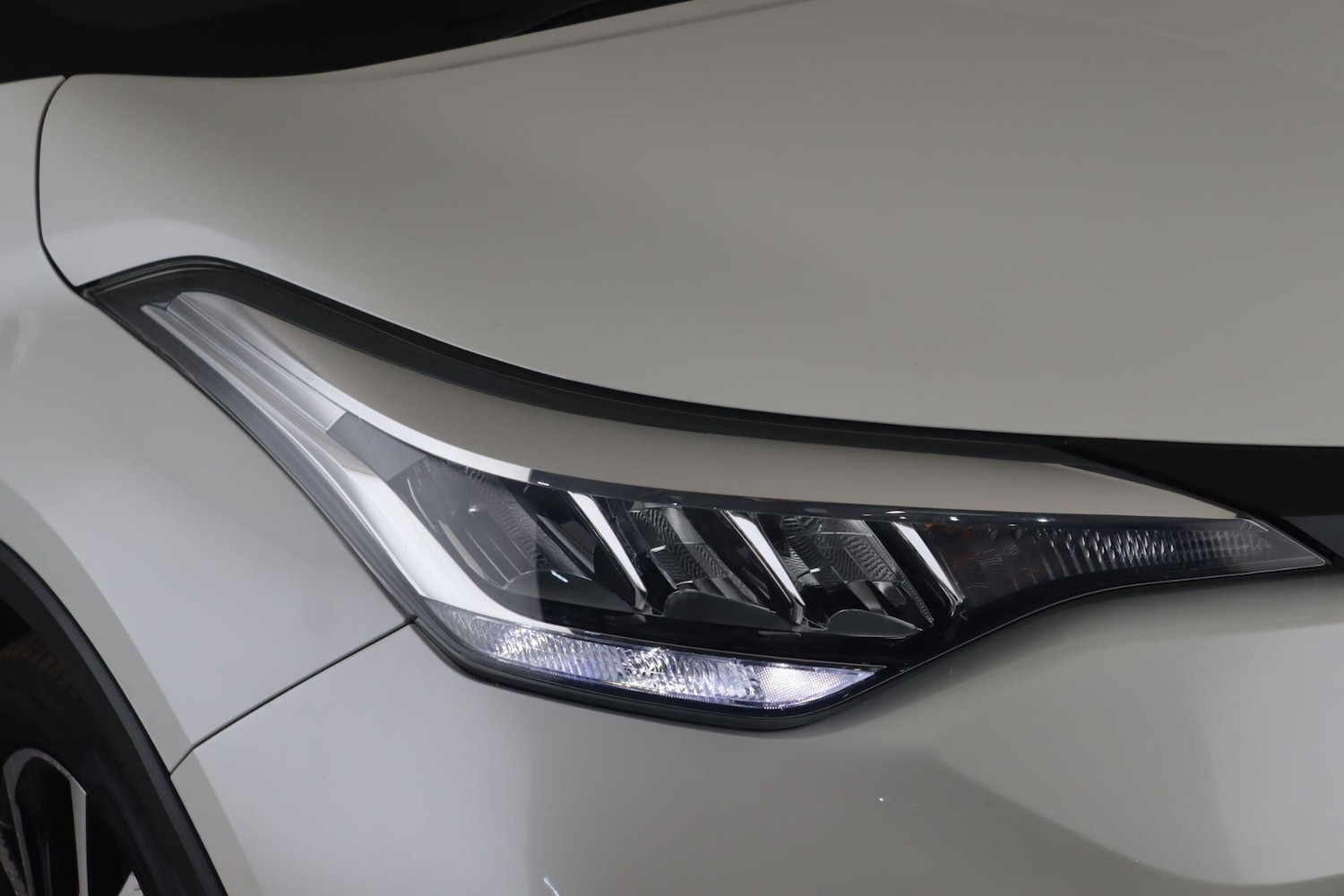 Used Toyota C-HR 2022 for sale - 76399378: Photo 9