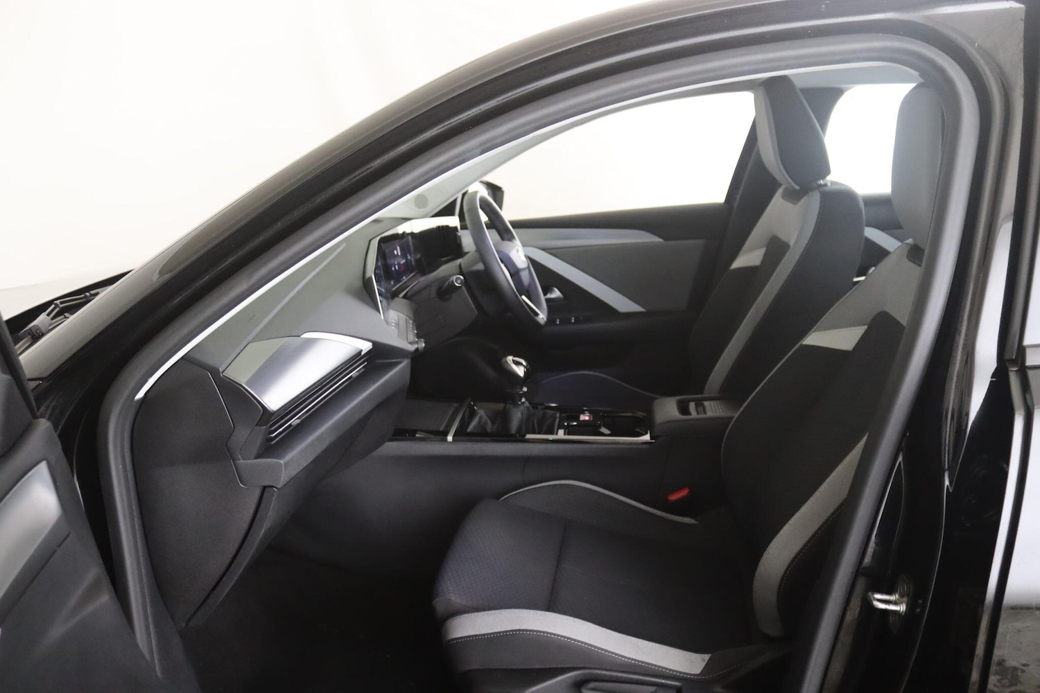 Used Vauxhall Astra 2023 for sale - 77425105: Photo 10