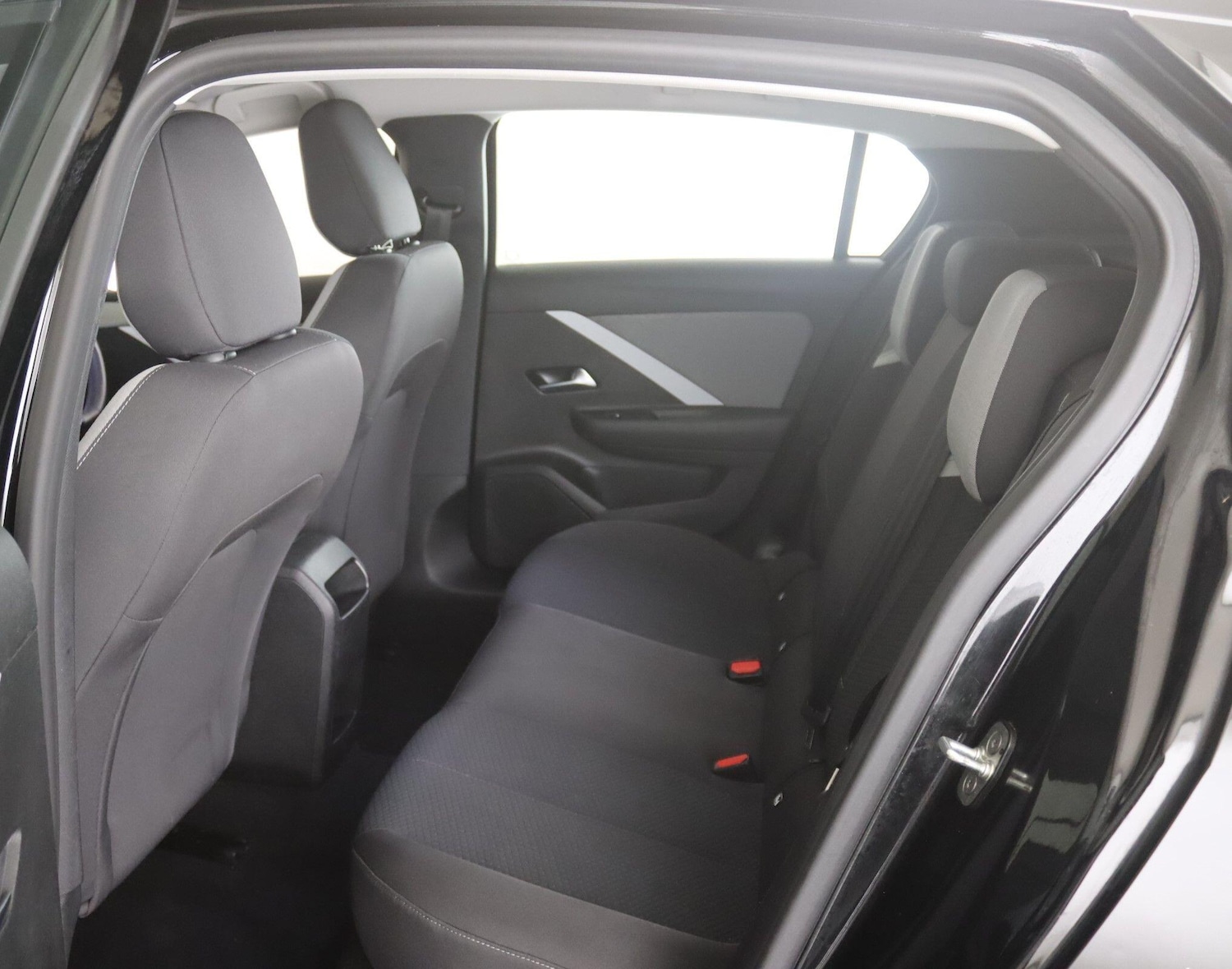 Used Vauxhall Astra 2023 for sale - 77425105: Photo 11