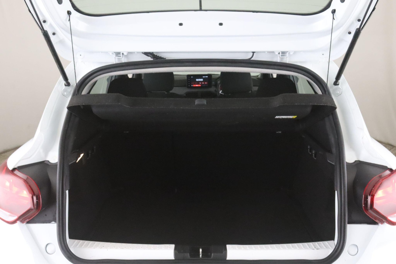 Used Dacia Sandero Stepway 2023 for sale - 77214834: Photo 12