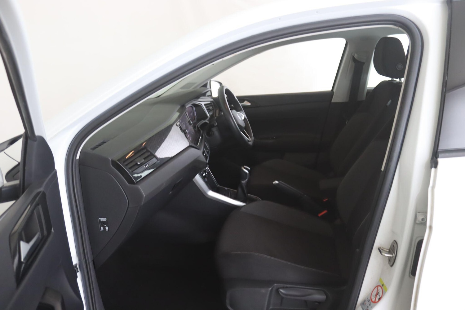 Used Volkswagen Polo 2022 for sale - 77279107: Photo 11