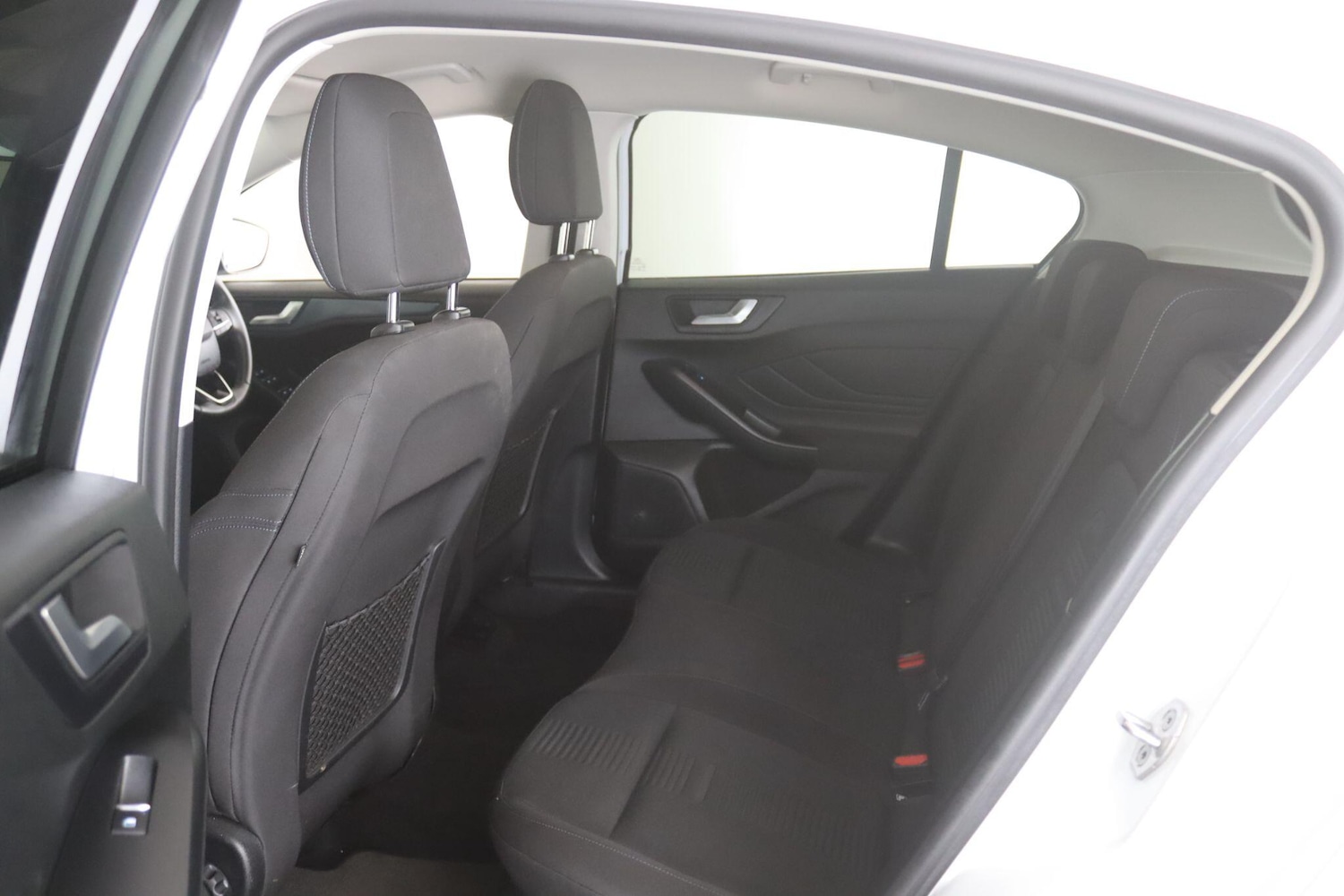 Used Ford Focus 2021 for sale - 77040059: Photo 13