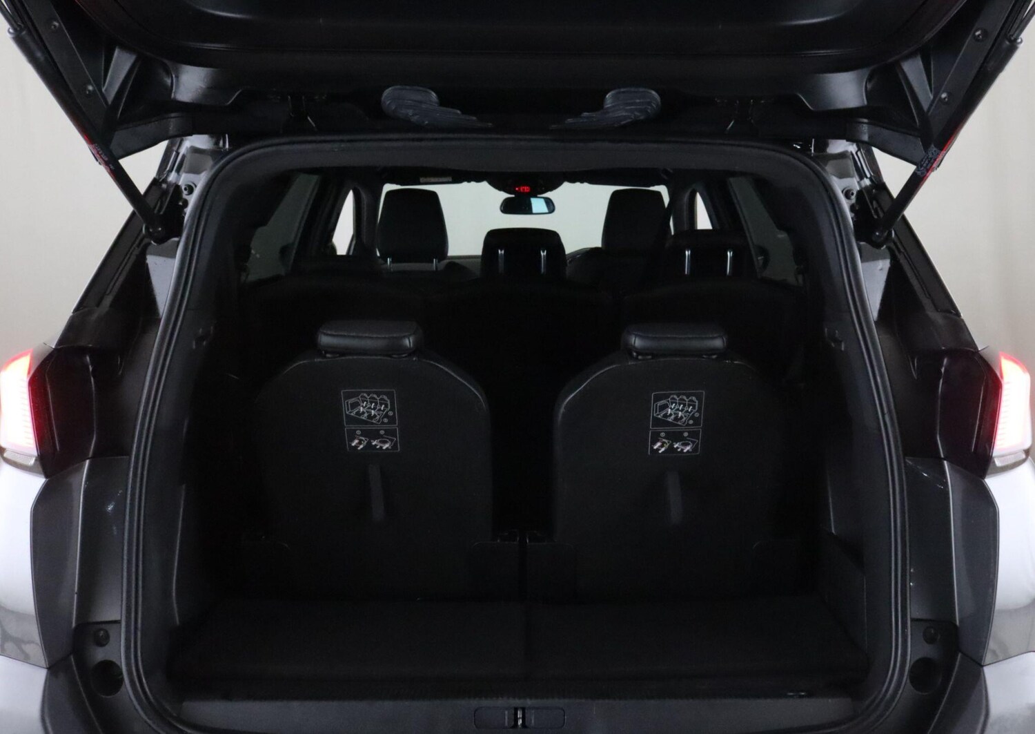 Used Peugeot 5008 2020 for sale - 76701512: Photo 12