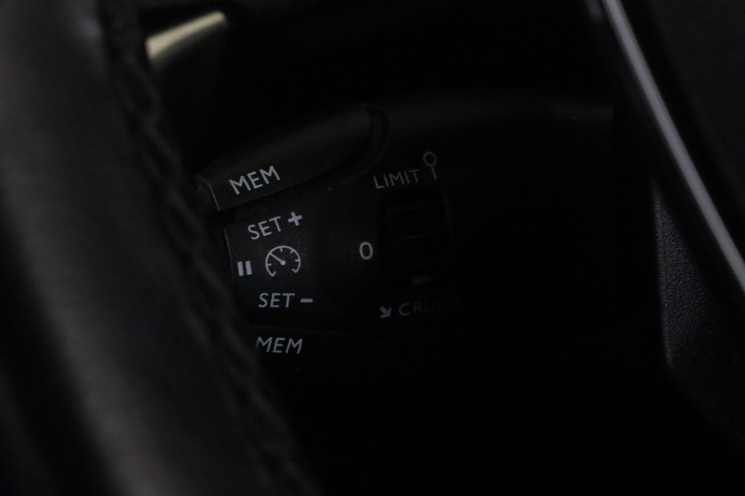 Used Peugeot 5008 2020 for sale - 76701512: Photo 17