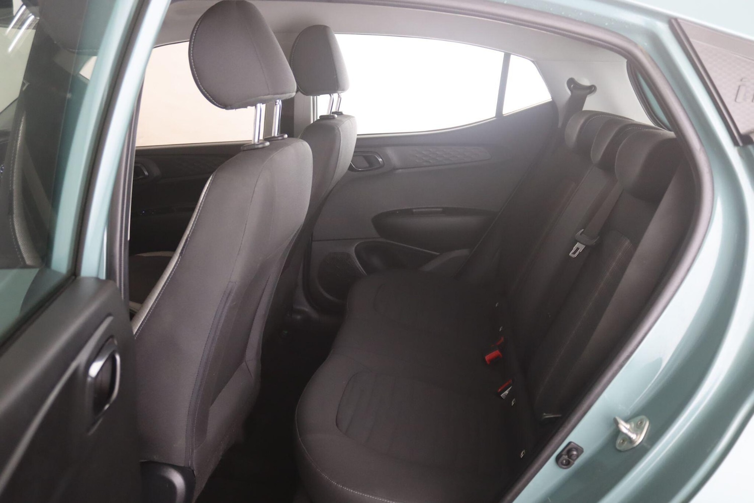 Used Hyundai i10 2022 for sale - 77029936: Photo 12