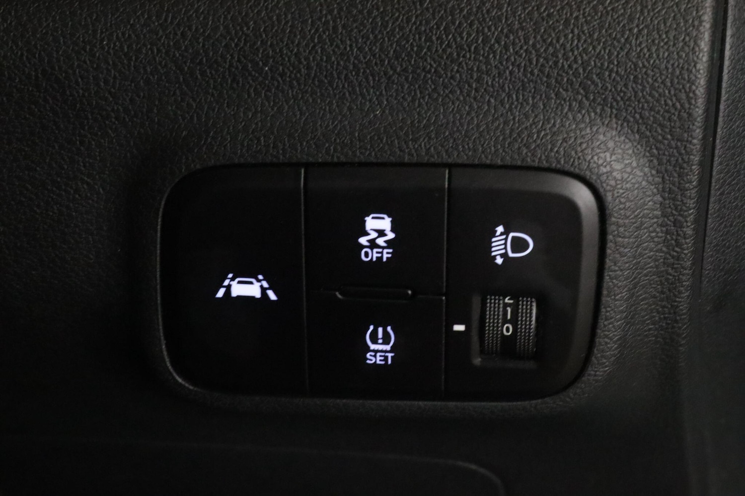 Used Hyundai i10 2022 for sale - 77029936: Photo 18