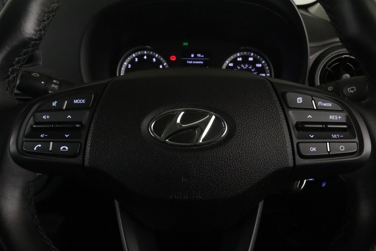 Used Hyundai i10 2022 for sale - 77029936: Photo 19