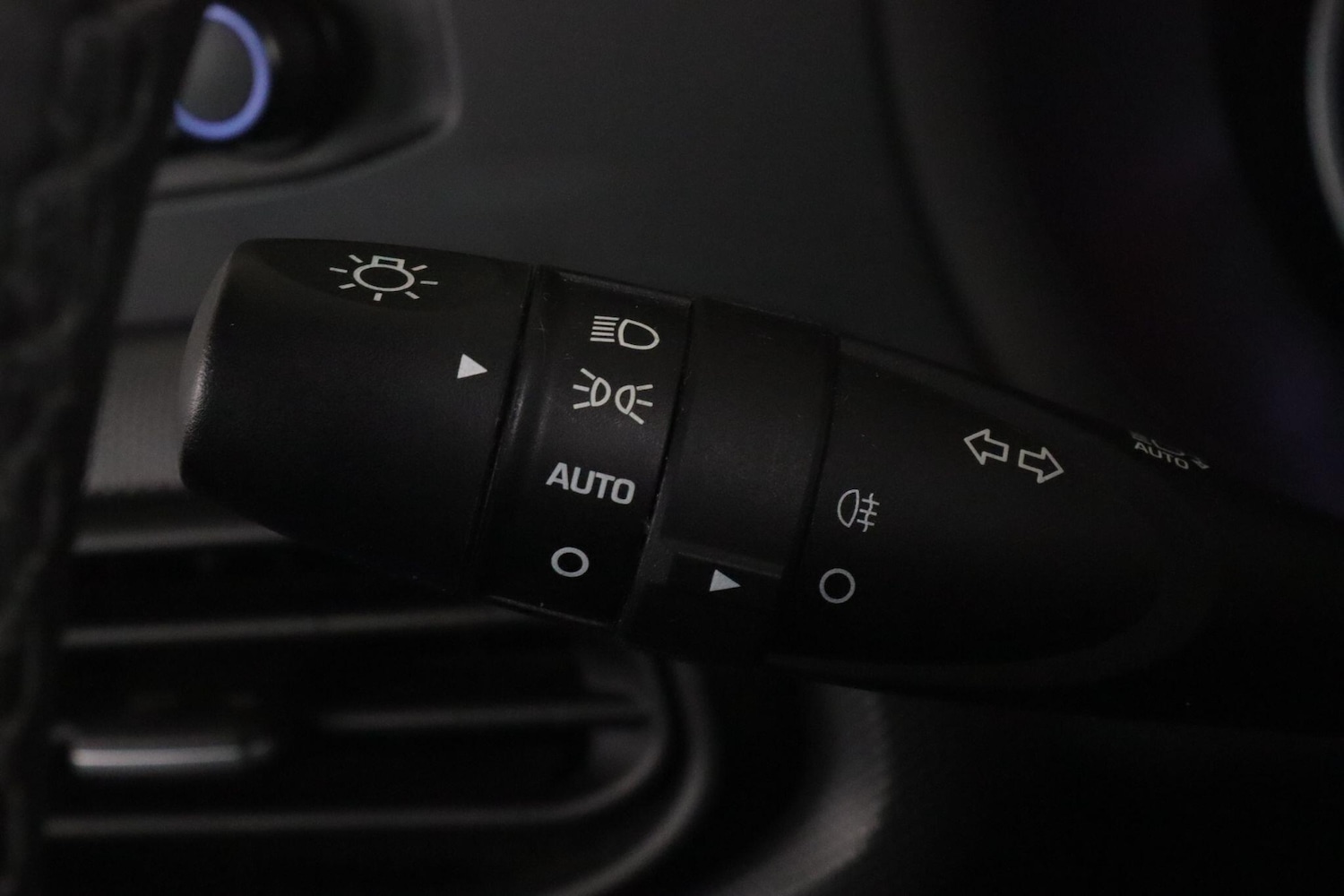 Used Hyundai i10 2022 for sale - 77029936: Photo 23