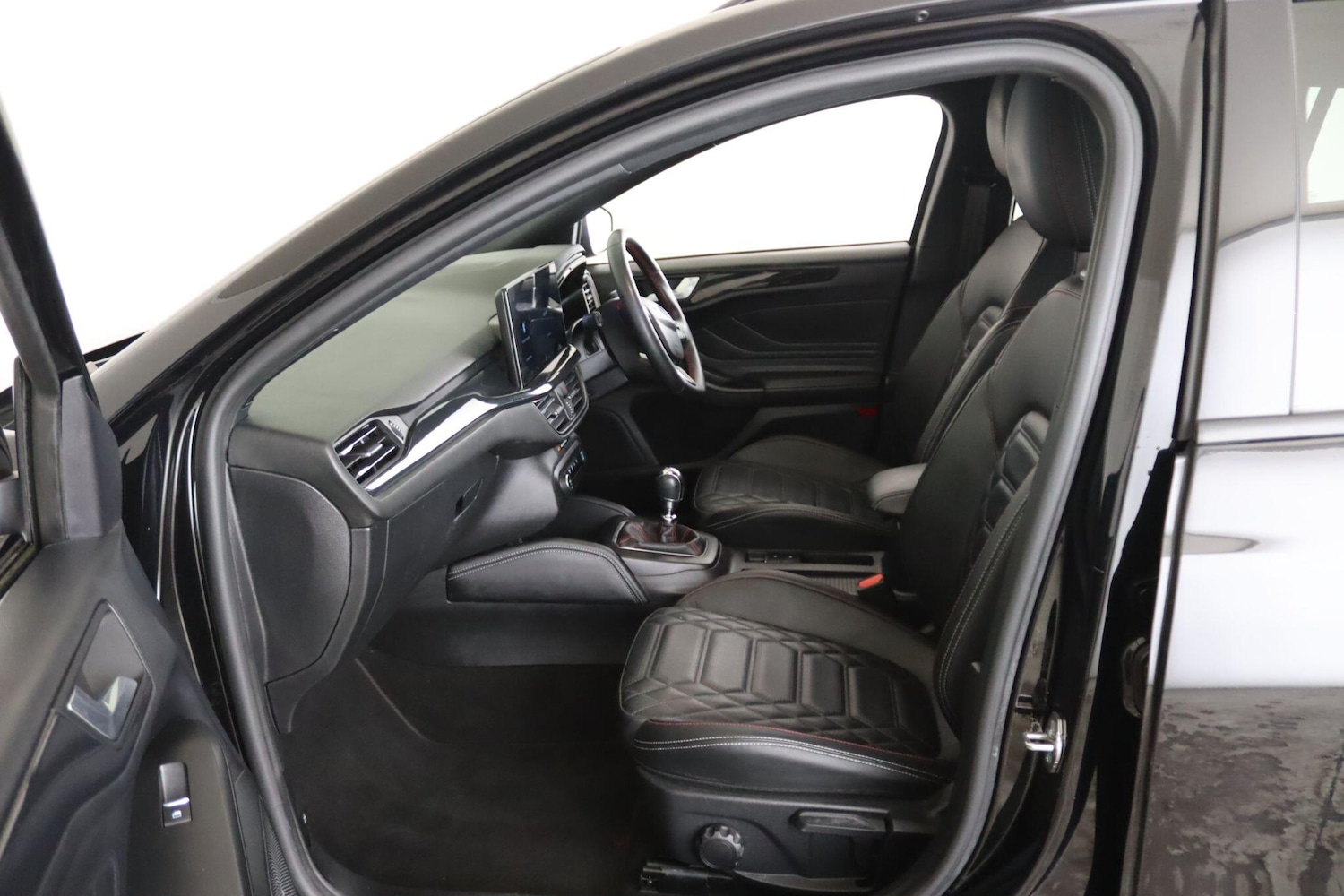 Used Ford Focus 2022 for sale - 75658946: Photo 11