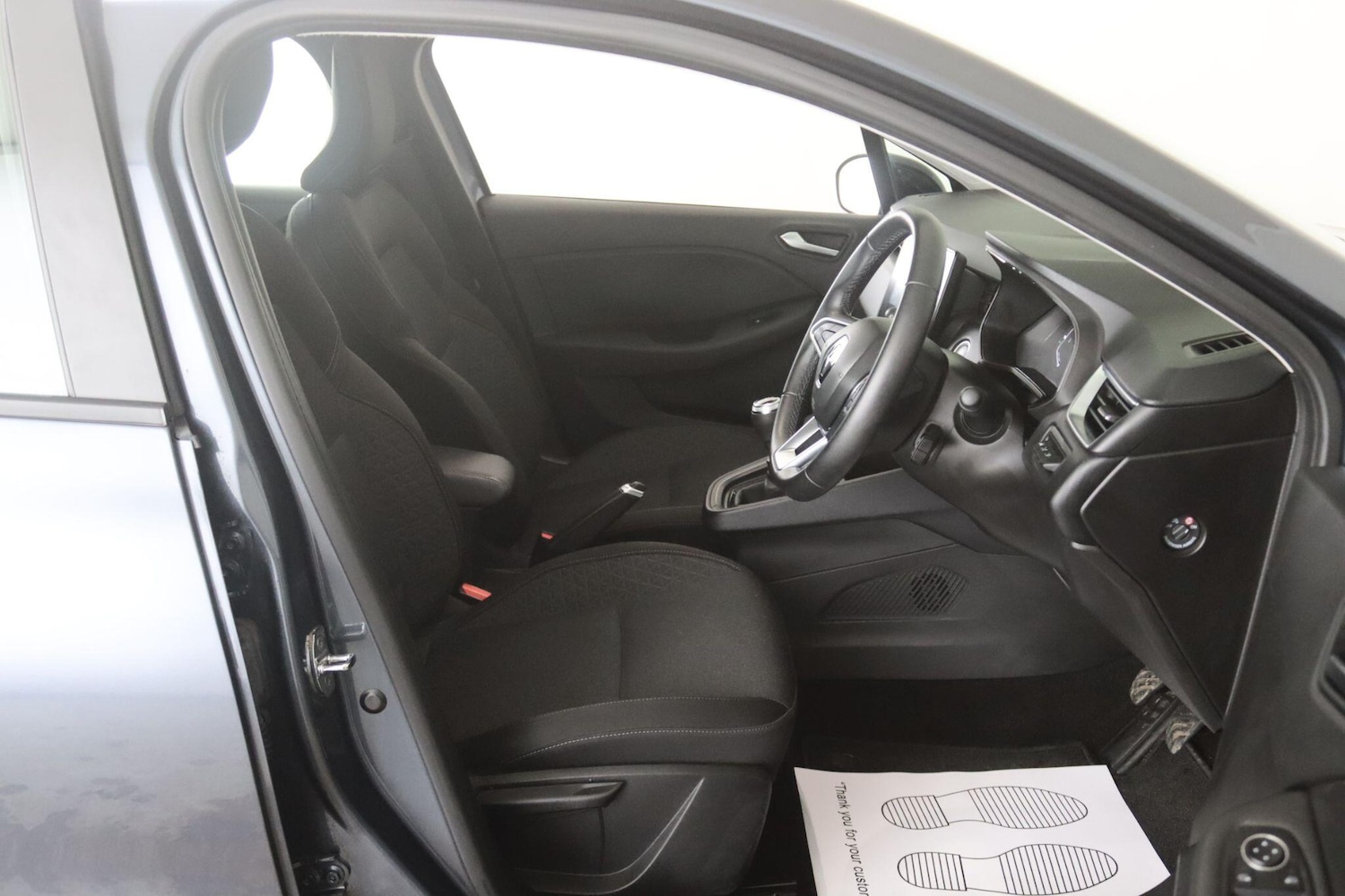 Used Renault Clio for sale - 77647062: Photo 16