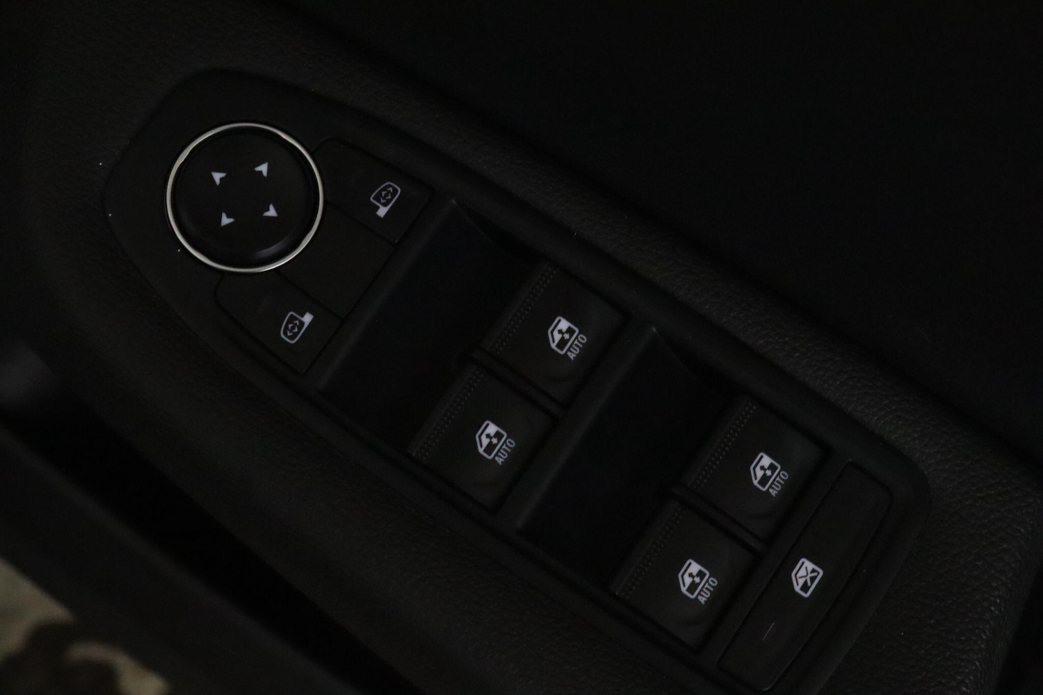 Used Renault Clio for sale - 77647062: Photo 17