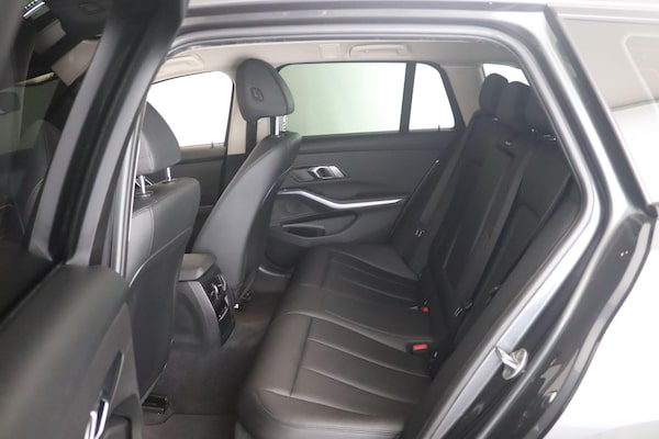 Used BMW 3 Series 2021 for sale - 76228086: Photo 10