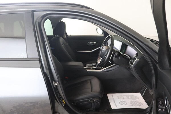 Used BMW 3 Series 2021 for sale - 76228086: Photo 16