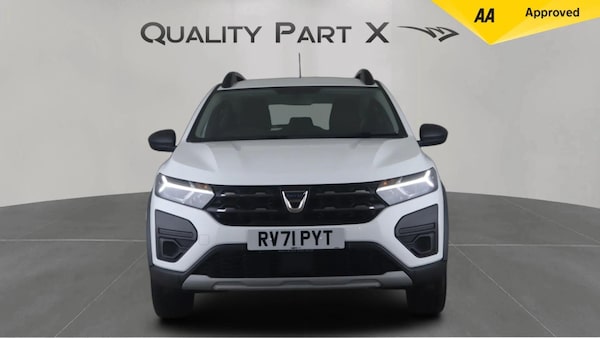 Used Dacia Sandero Stepway 2021 for sale - 76294457: Photo 2