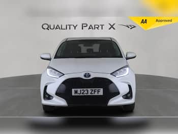 Used Toyota Yaris 2023 for sale - 79601520: Photo