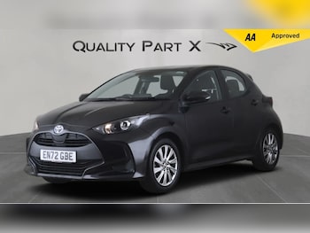 Used Toyota Yaris 2023 for sale - 77441310: Photo