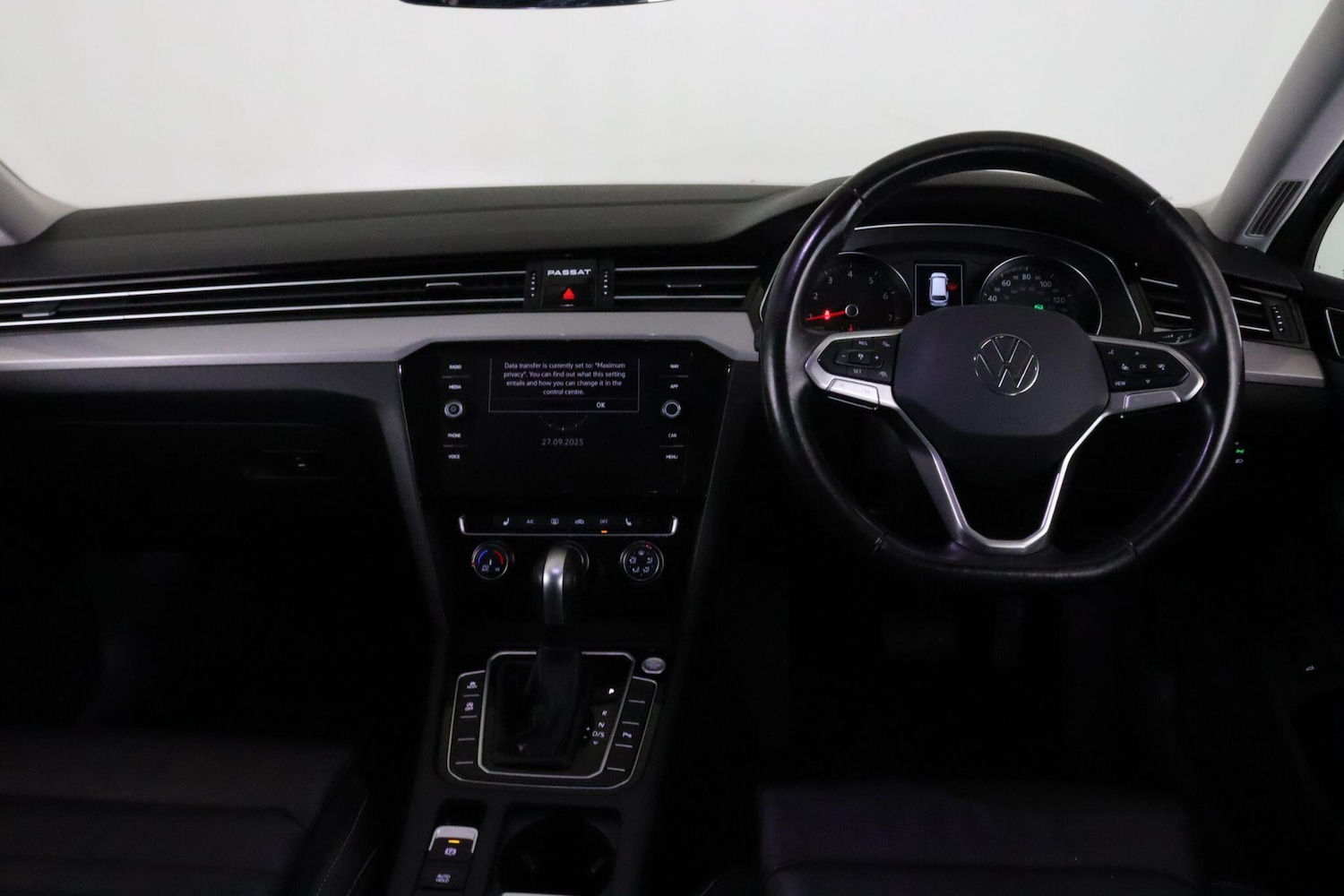 Used Volkswagen Passat 2023 for sale - 75927019: Photo 14